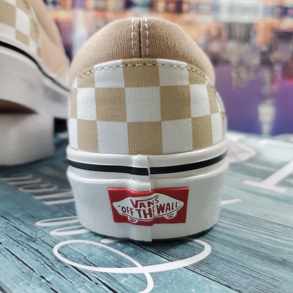 Vans Checkerboard Frappe Classic slip-on (CL) - Picture 9 of 15
